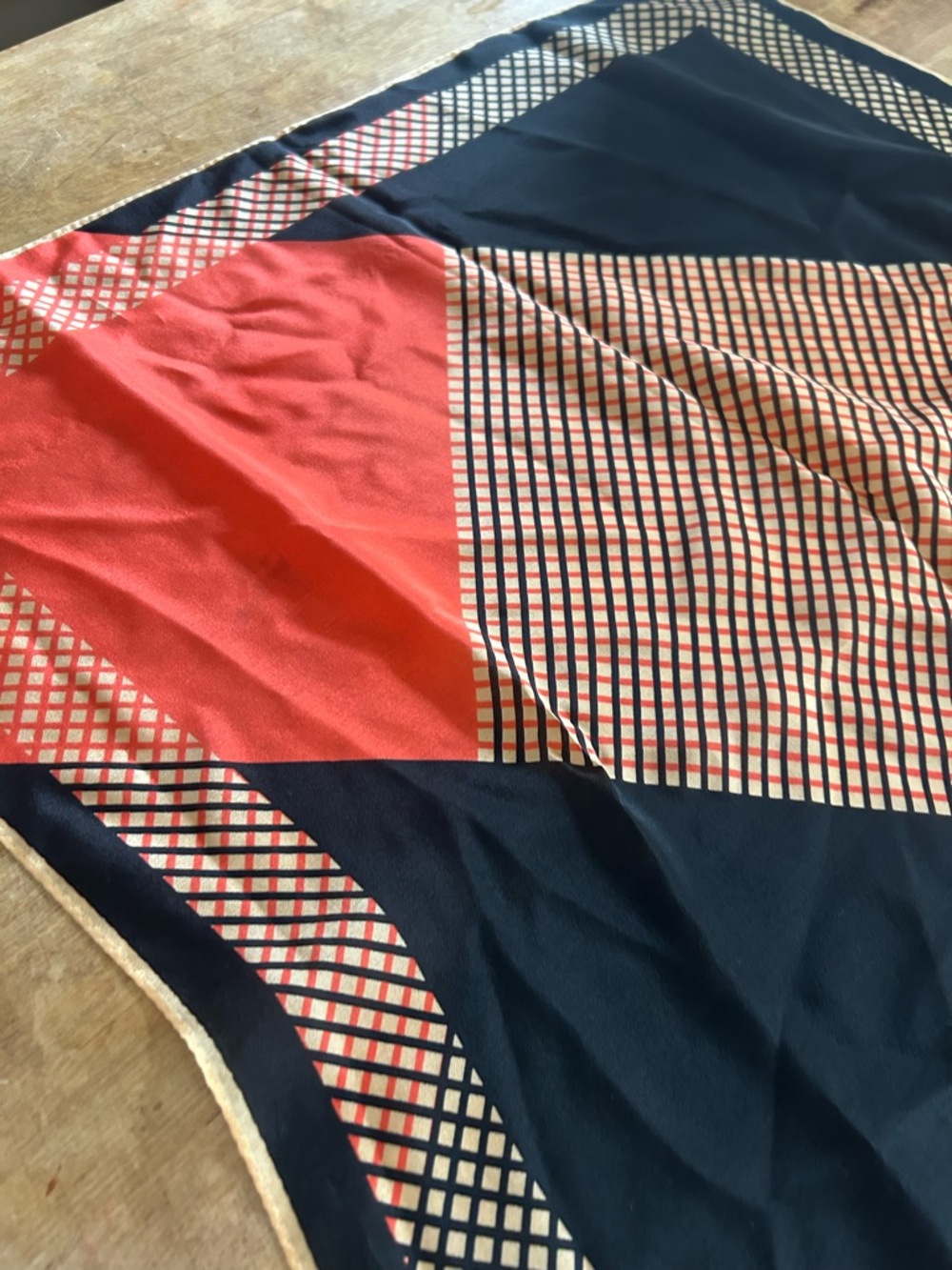 Vintage Unna Black and Orange Patterned Silk Blend Scarf *flawed* - Picture 5 of 8